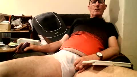 Doggsaur online show from 12/27/24, 11:39