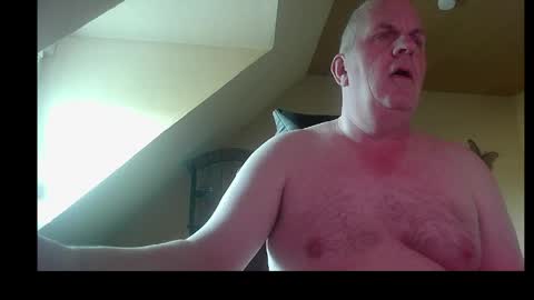 doggy2629 online show from 04/11/26, 06:40