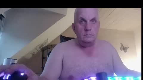 doggy2629 online show from 06/24/26, 07:57
