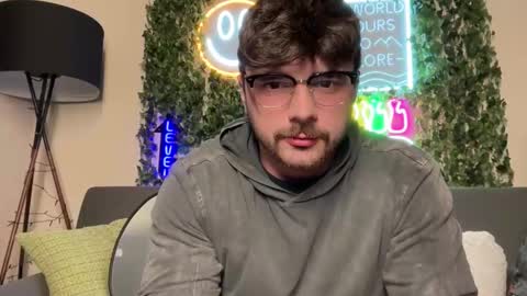 Snapshot of dohmerboyz chatting on 02/19/26, 06:20 GIJO online show from 02/19/26, 06:20