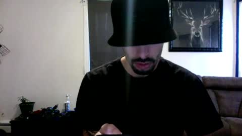 doingmek9 online show from 12/05/24, 02:22