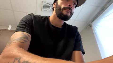 doingmek9 online show from 09/24/25, 12:08