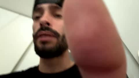 doingmek9 online show from 05/12/26, 04:15