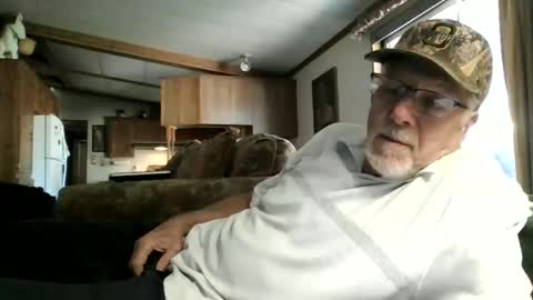 doingmyself69 online show from 09/17/25, 06:53