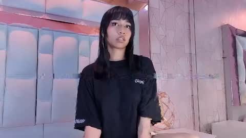    online show from 05/02/26, 08:36