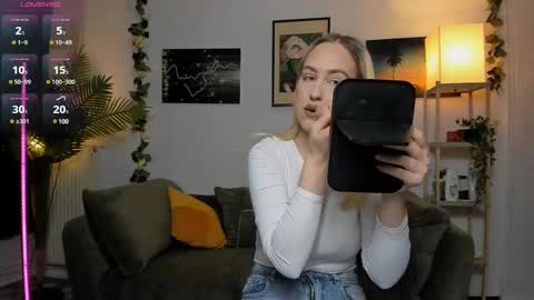 Betty online show from 02/26/25, 06:15