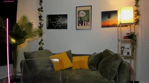 Betty online show from 03/03/25, 05:20