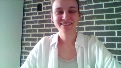 Snapshot of dolcezza_ chatting on 04/08/26, 11:21 dolcezza_ online show from 04/08/26, 11:21