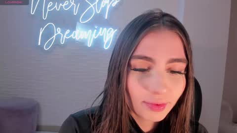 Dolcie  online show from 03/04/25, 01:28