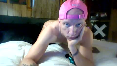 Snapshot of doll1028064212 chatting on 03/02/26, 10:49 doll1028064212 online show from 03/02/26, 10:49