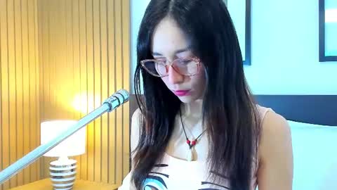 Bella  online show from 07/07/26, 07:40