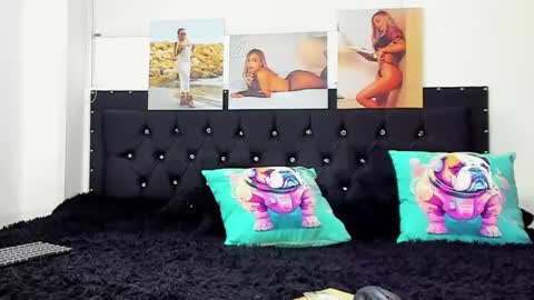 C E L E S T E  online show from 01/18/25, 08:09