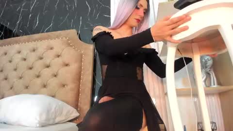 Luciana           My   online show from 07/17/26, 01:01