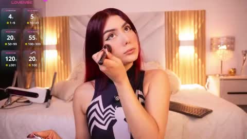 doll_kira_ online show from 05/13/26, 02:58