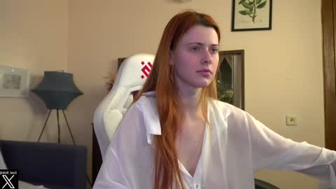 Snapshot of doll_lesli chatting on 02/02/25, 05:15 Your doll Lesli online show from 02/02/25, 05:15