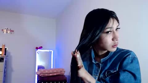 Catherine XXX online show from 03/05/26, 08:16