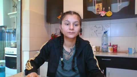 dol online show from 02/08/25, 06:43