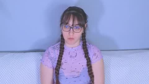 Tessa online show from 04/14/26, 03:40