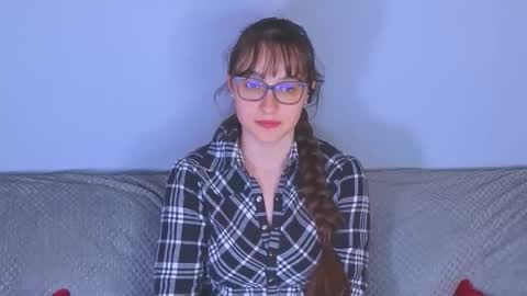 Tessa online show from 06/01/26, 03:03