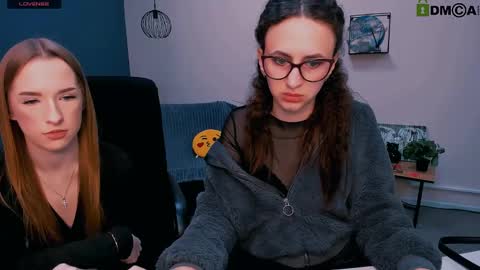 doll_vey online show from 03/03/25, 12:37