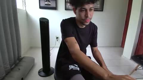 DollarHot30 online show from 02/02/26, 07:34