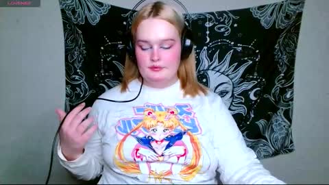 Snapshot of dolled_up_cvnt chatting on 02/15/26, 06:37 Miss Rose online show from 02/15/26, 06:37