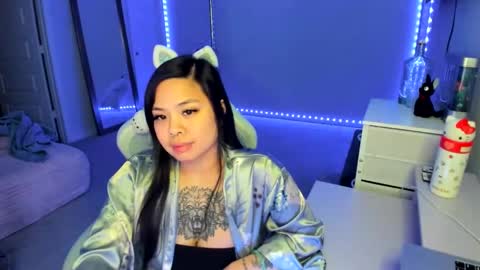 DOLLLFACE online show from 09/15/25, 05:51