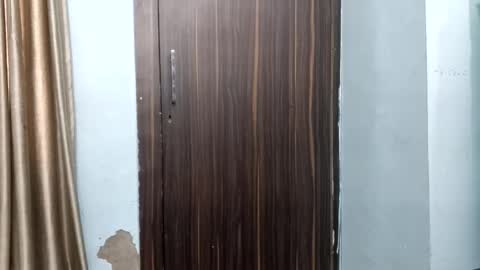 dollmeenu online show from 01/18/26, 09:13