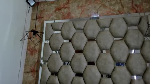   online show from 10/31/25, 11:22