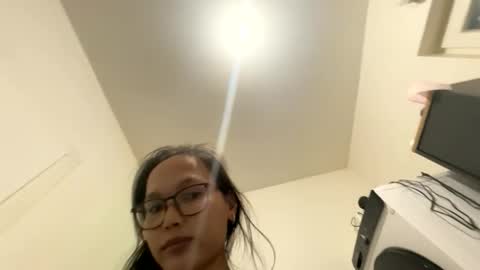 dolly2425 online show from 03/29/26, 07:25