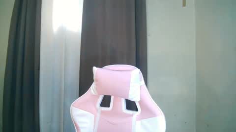 dolly_angel2 online show from 01/22/25, 06:10