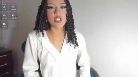 dolly_boob online show from 07/07/26, 05:21
