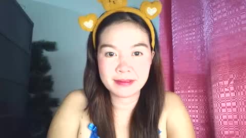 dolly_jane34 online show from 04/10/26, 11:37