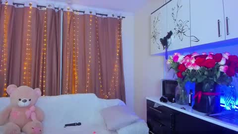 Dollya online show from 02/09/25, 12:08