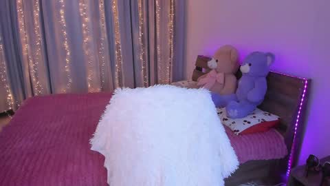 Dollya online show from 04/03/26, 01:31