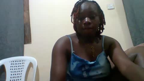 dollyvee online show from 11/06/25, 04:46