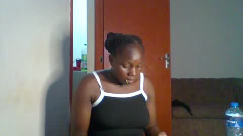 dollyvee online show from 07/02/26, 06:36