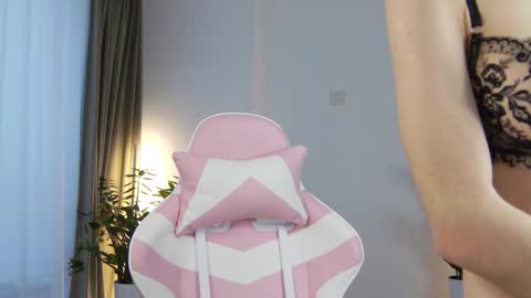 Dolly online show from 01/09/26, 01:36