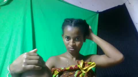 doloresslu online show from 02/25/26, 10:58