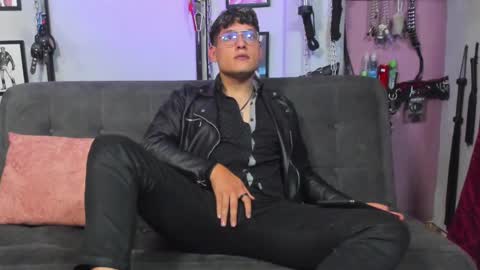 Diego Castell online show from 02/16/25, 07:16