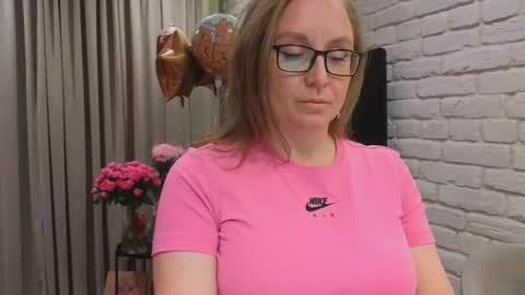 DOM MUMMY online show from 03/29/26, 04:07