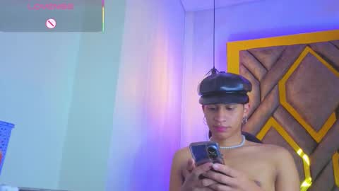 dom_veneno online show from 11/23/25, 07:35