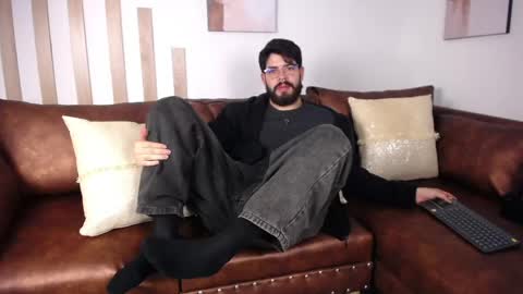 domboy  online show from 06/05/26, 08:58