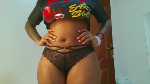 Amarie noels online show from 11/19/25, 01:55