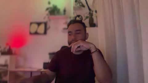 Snapshot of domfetishx chatting on 11/17/25, 02:50 all fetishes online show from 11/17/25, 02:50