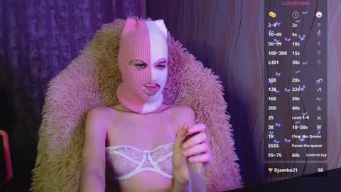 Snapshot of domiiniicana chatting on 12/10/24, 01:11 domiiniicana online show from 12/10/24, 01:11