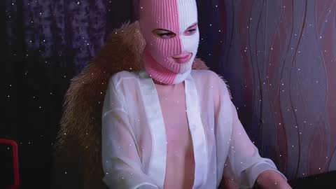 Snapshot of domiiniicana chatting on 01/06/25, 03:40 domiiniicana online show from 01/06/25, 03:40