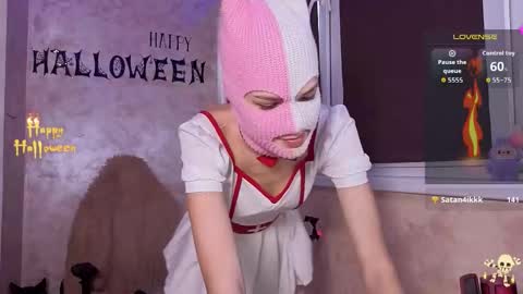 Snapshot of domiiniicana chatting on 10/31/25, 11:44 domiiniicana online show from 10/31/25, 11:44