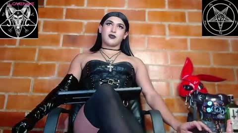 Lilith online show from 01/25/25, 03:40