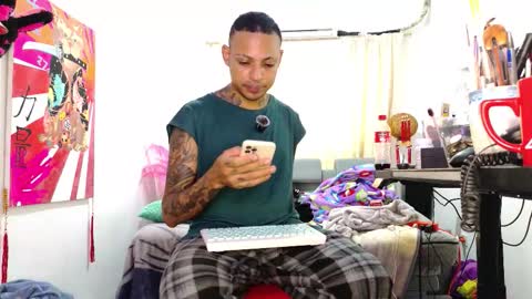 jjhoy online show from 12/21/25, 06:37